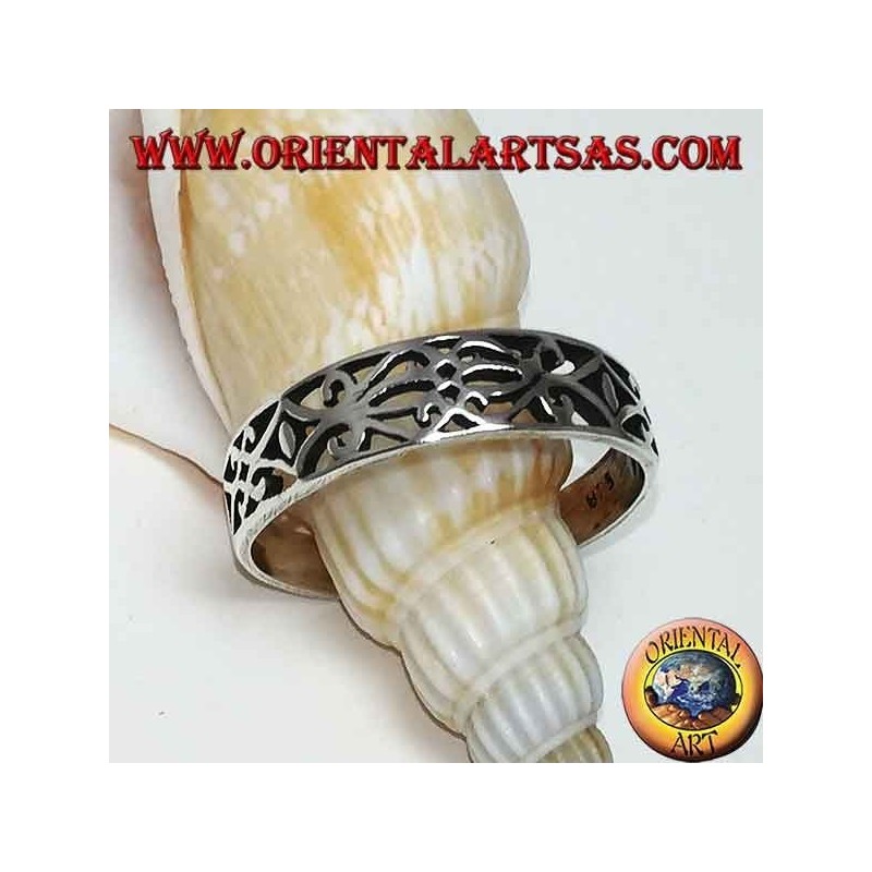 Anillo de plata esterlina con calado floral