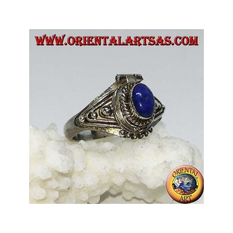 Bague poison en argent faite à la main avec lapis-lazuli ovale