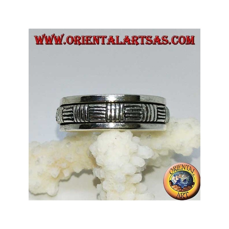 Silver revolving ring (Antistress) with horizontal and vertical lines