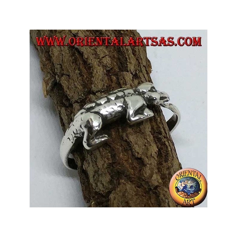 Silver ring, alligator crocodile