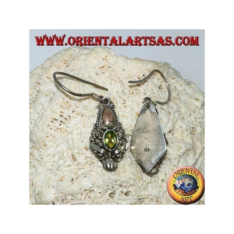 Boucles d'oreilles tête de dragon en argent avec péridot et plaques d'or