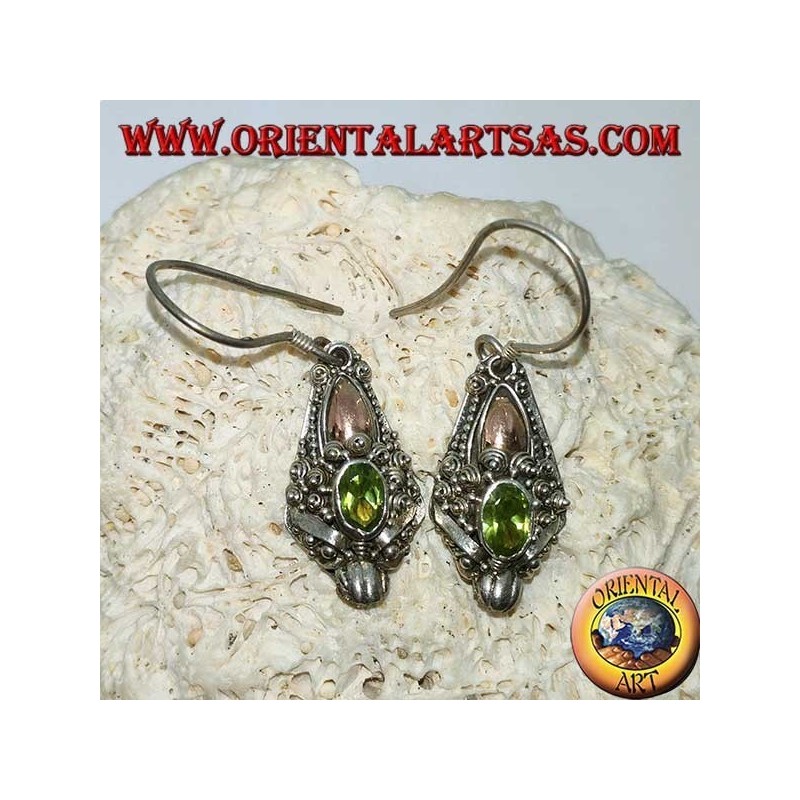 Silberne Drachenkopfohrringe mit Peridot-Set und Goldplatten