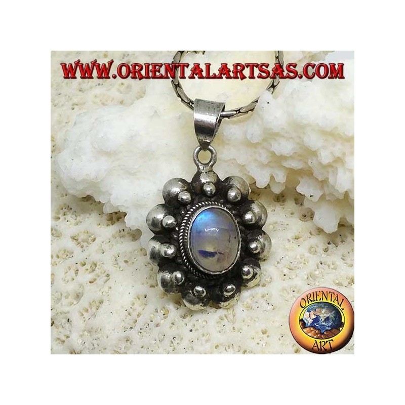 Ciondolo in argento con labradorite ovale fluorescenza blu bordo sfera su semisfera