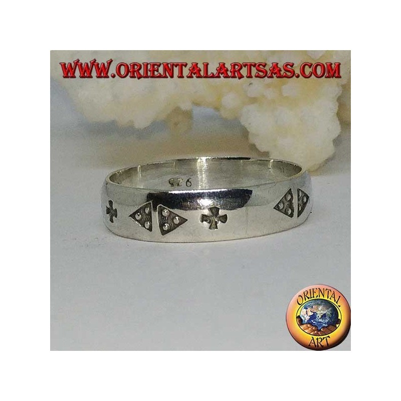 Silver ring, band with bas-relief inlays of triangles with three dots and cross