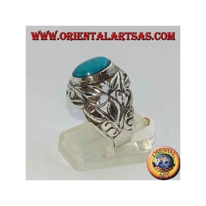 Bague en argent avec une turquoise ovale