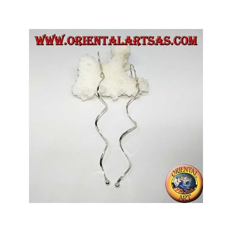Pendientes de plata, colgantes largos con espiral helicoidal.