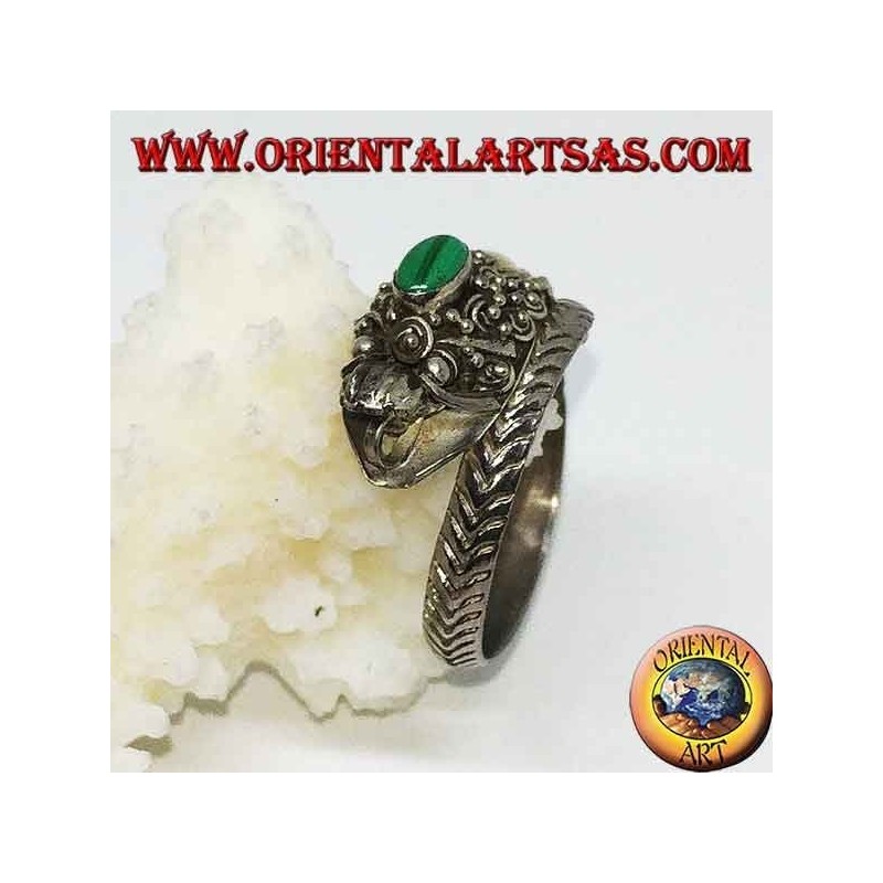 Anillo de plata con cabeza de dragón con pan de oro y malaquita ovalada, ajustable