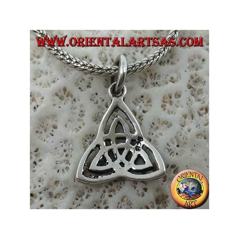 Pendentif en argent Noeud celtique de tyrone (symbole de la terre, de l'air et de l'eau)