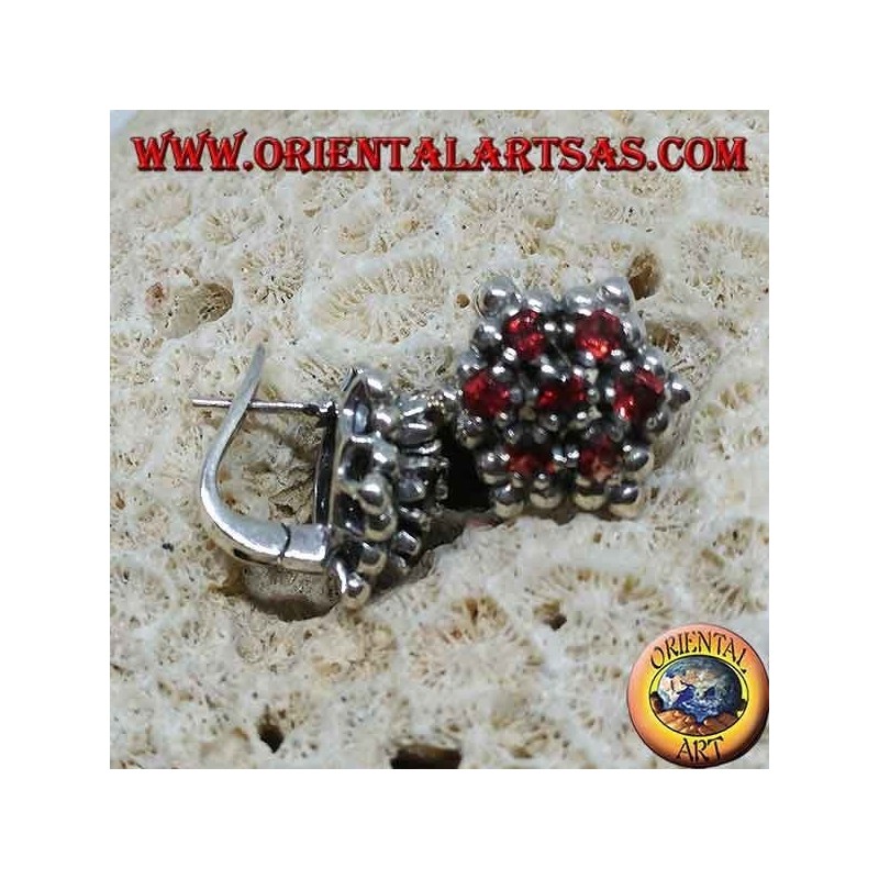 Silver earrings, hexagonal formed by 7 round garnets surrounded by spheres