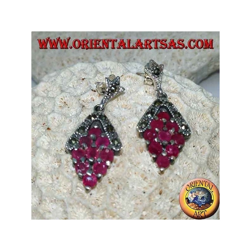 Boucles d'oreilles en argent avec 9 rubis ronds naturels serties de losange et de marcassite