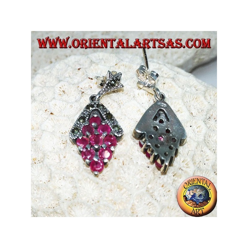 Boucles d'oreilles en argent avec 9 rubis ronds naturels serties de losange et de marcassite