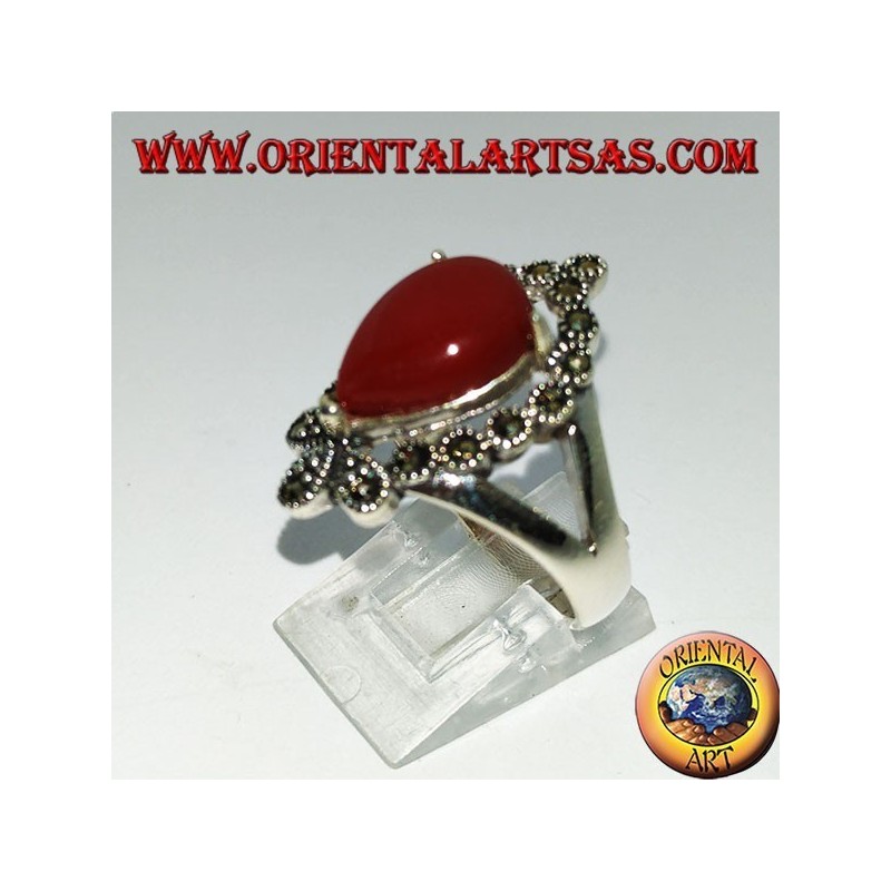 Silver ring, with drop-shaped carnelian surrounded by marcasite