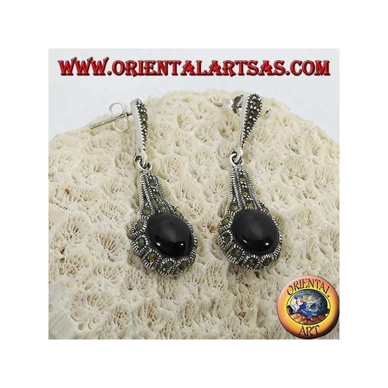 Boucles d'oreilles en argent avec onyx rond entouré de marcassites