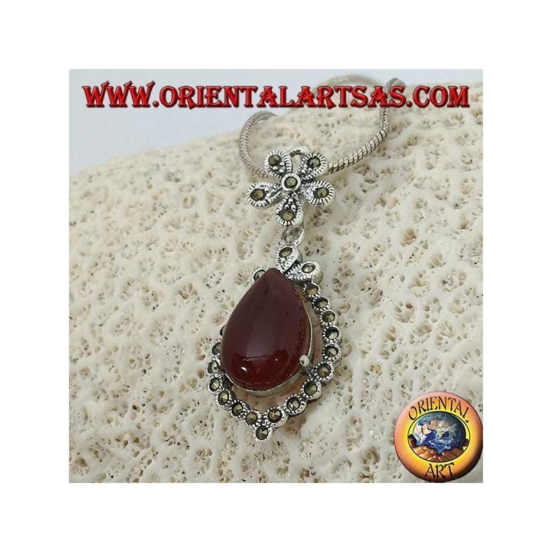 Colgante de plata con cornalina en forma de gota rodeada de marcasita