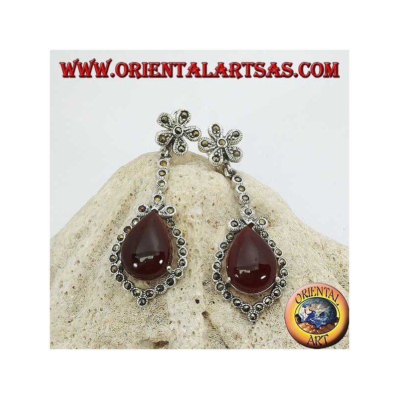 Orecchini in argento pendente con corniola a goccia contornata da marcasite