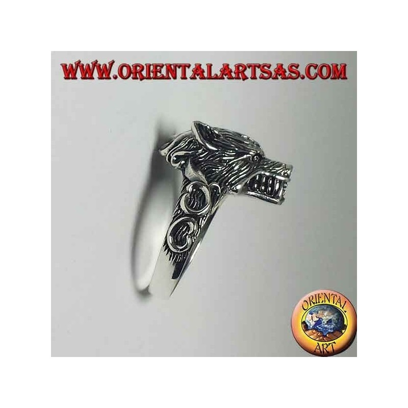 Anillo en plata 925 ‰, con cabeza de lobo que gruñe