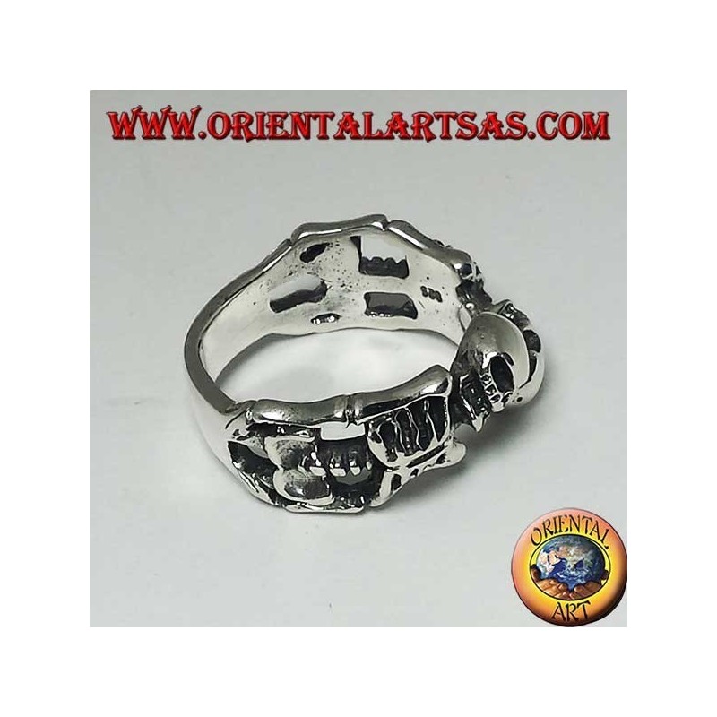 anello con teschio in argento
