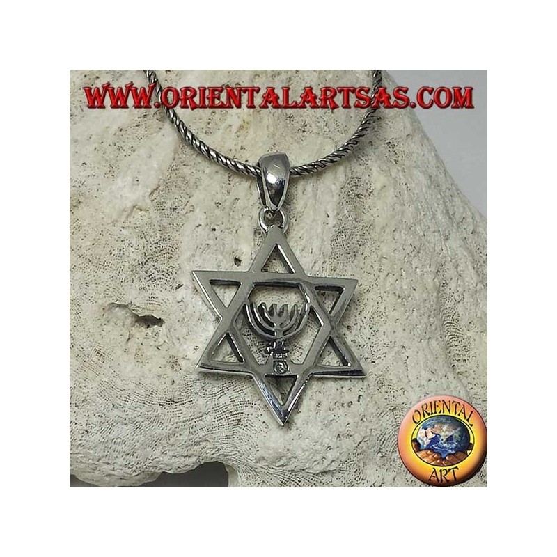Ciondolo in argento stella di davide con Menorah lampada sacra ebraica all'interno