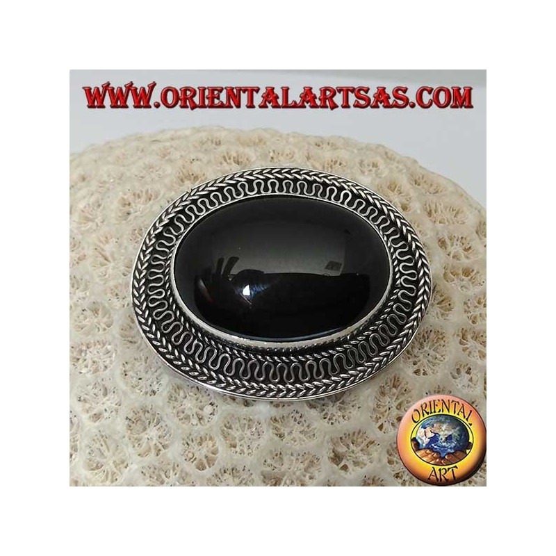 Handmade silver brooch with large oval onyx
