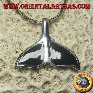 Colgante de plata en forma de cola de ballena con ónice (grande)