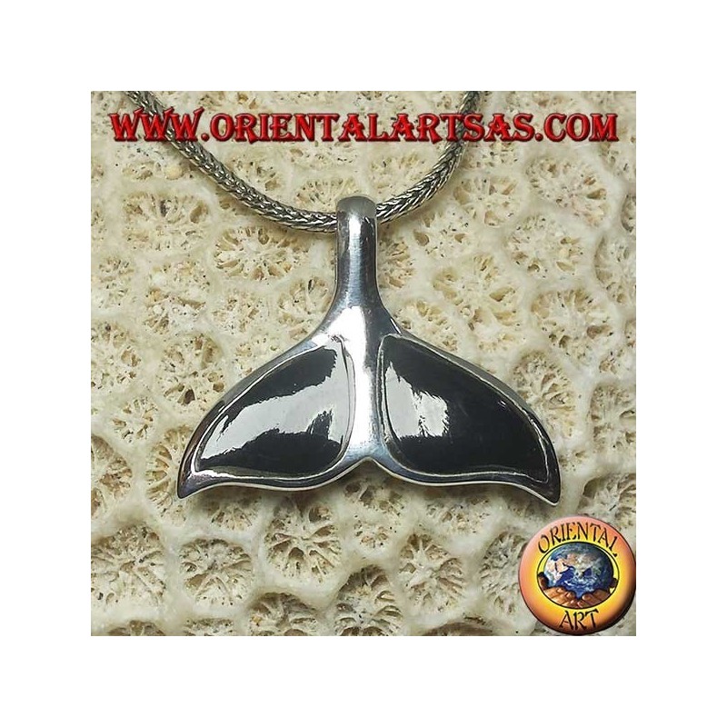Pendentif en argent en forme de queue de baleine avec onyx (grand)