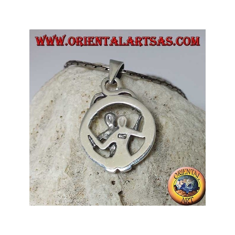 Pendentif en argent, sexe anal dans le cercle avec spectateur