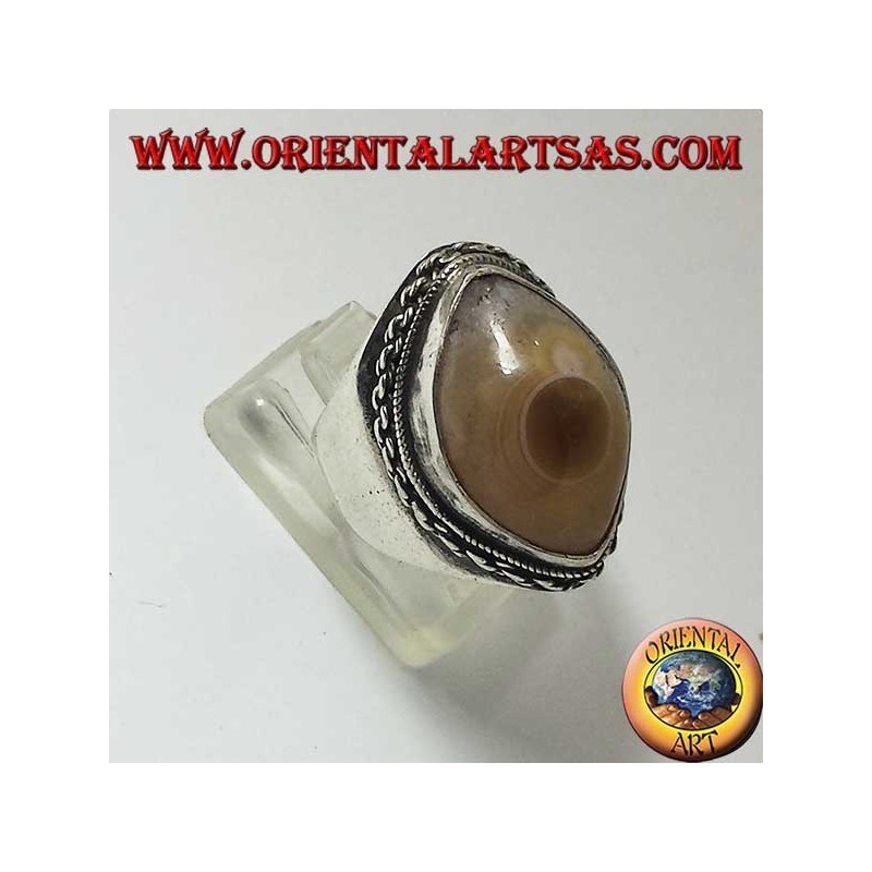 Silver ring with third eye of Shiva agate and chain border