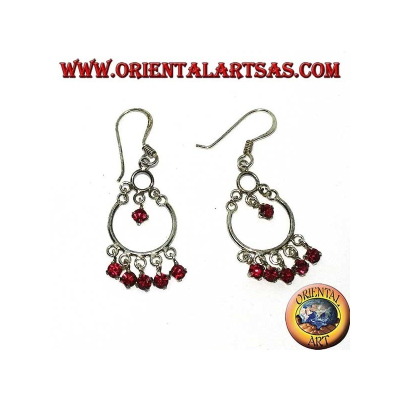 Boucles d'oreilles en argent avec 5 + 1 petits zircons rouges