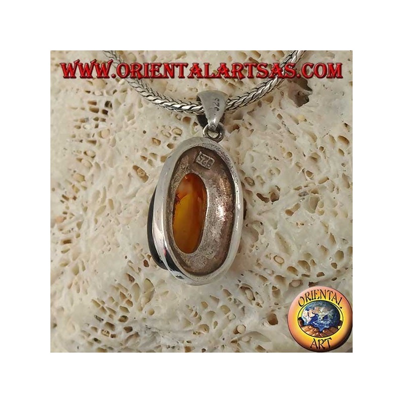 Pendentif en argent avec ambre tibétain naturel ovale