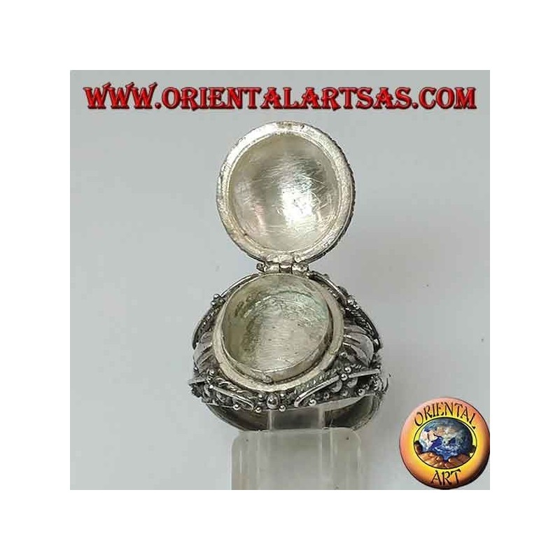 Bague poison en argent avec cornaline