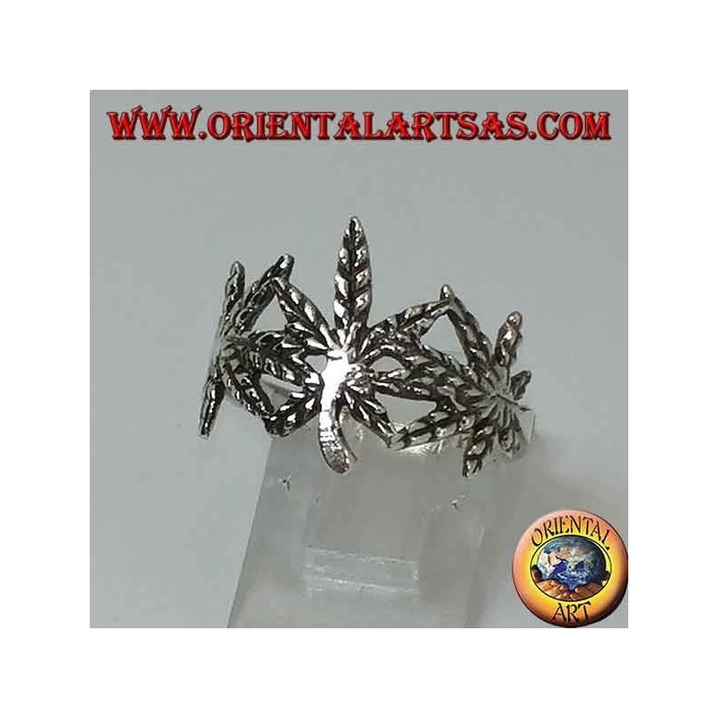Anillo de plata con 3 hojas de marihuana talladas