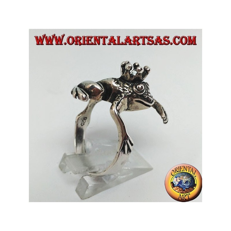 Bague grenouille en argent avec couronne
