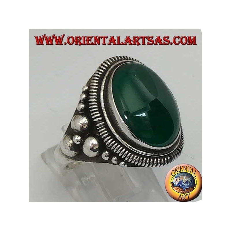 Anello in argento con agata verde ovale a cabochon grande