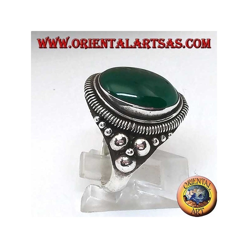 Anello in argento con agata verde ovale a cabochon grande