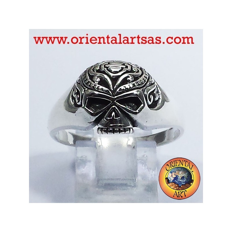 Schädelring tätowiert Silber