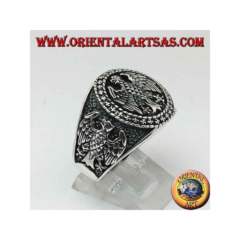 Silver ring with federal bas-relief eagles