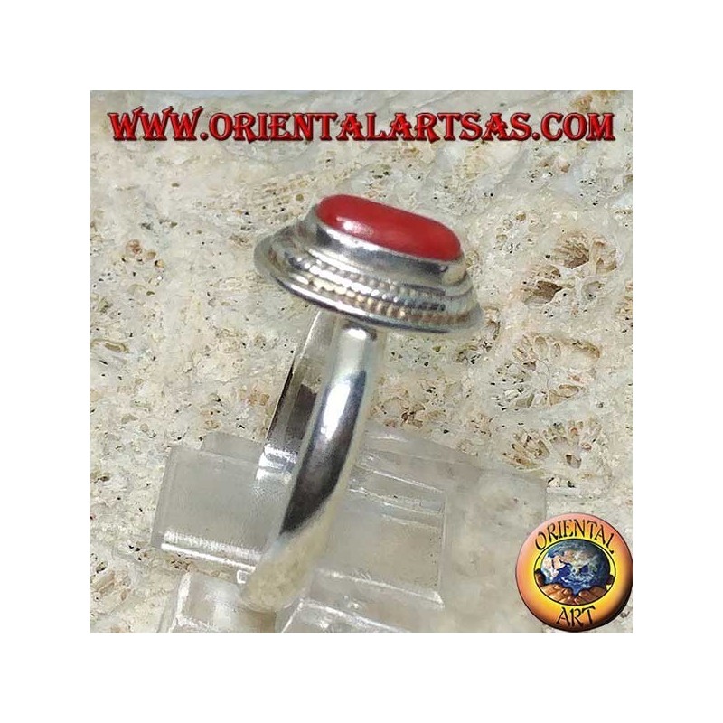 Bague en argent avec corail naturel sertie d'une bordure en pierre (fait main)