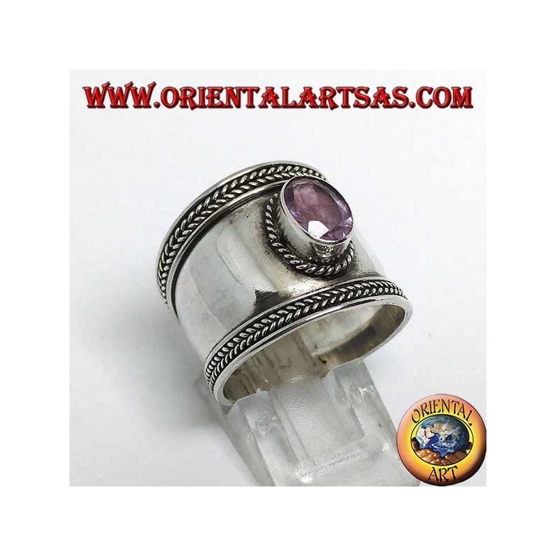 Anillo ancho de plata con amatista ovalada, Bali