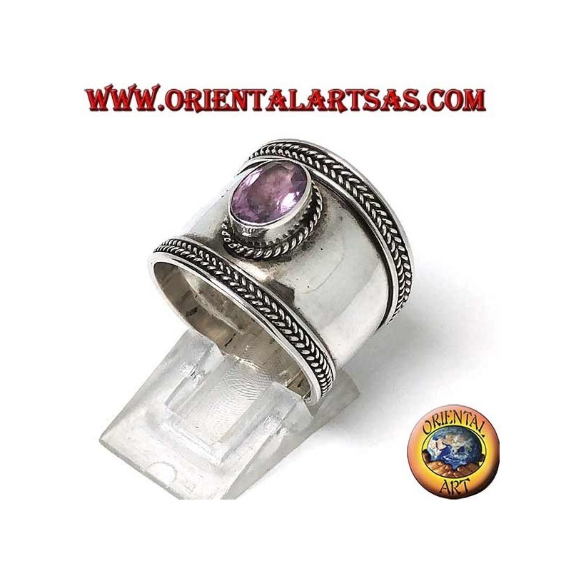 Anillo ancho de plata con amatista ovalada, Bali