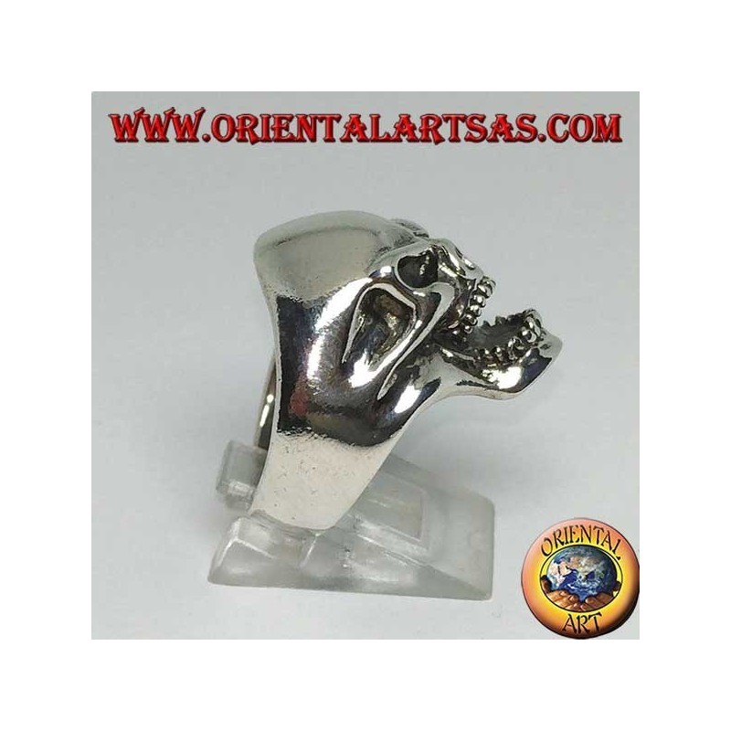 Aggressive skull silver ring