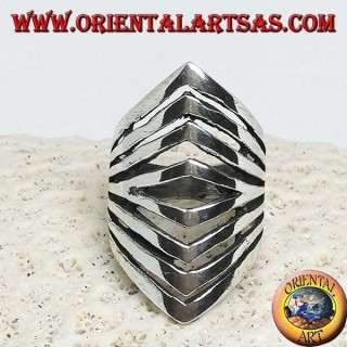 Anillo de plata con rombos progresivos