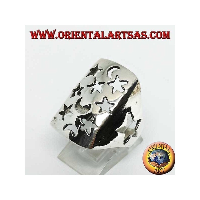 Anillo rectangular de plata calado con estrellas y lunas