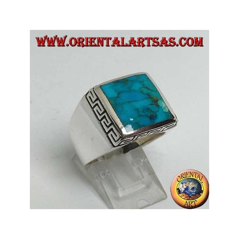 Bague en argent avec turquoise carrée naturelle entourée d'une gravure grecque (22)