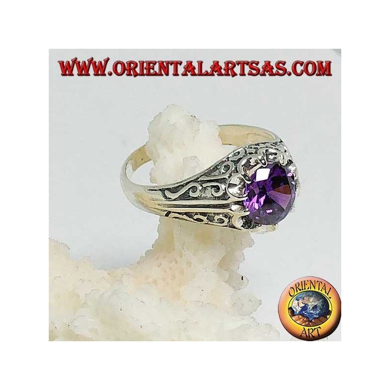 Solitario anello in argento con zirconi a cuore