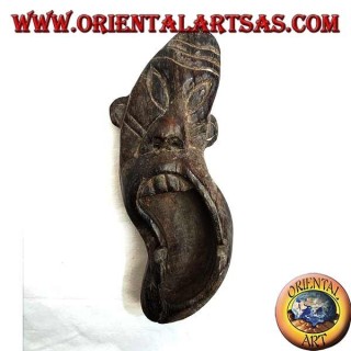 Cenicero tribal con forma de máscara de madera de teca