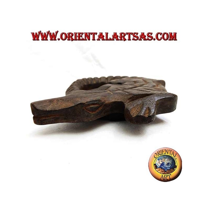 Cendrier crocodile en bois de teck