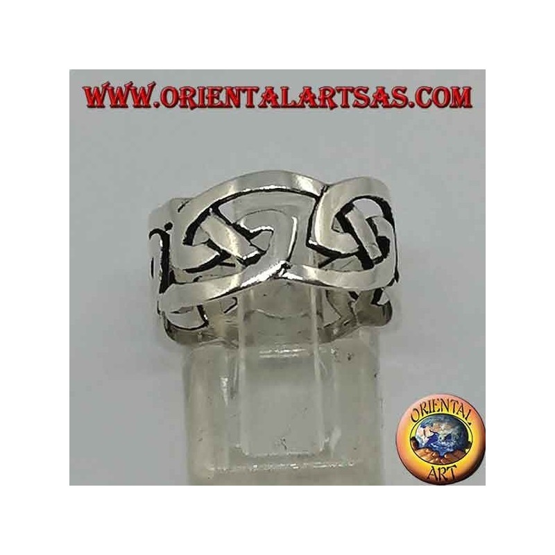 Perforated silver ring with Celtic knot