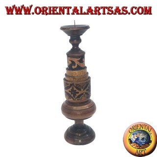 Cylindrical candle holder with floral engravings in mahogany wood (low)
