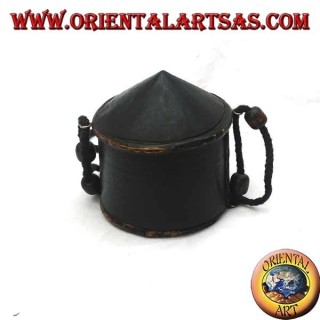 Scatola e borsa rigida cilindrica in corteccia d'albero e bambù