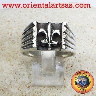 Anello simbolo del giglio in Argento 925